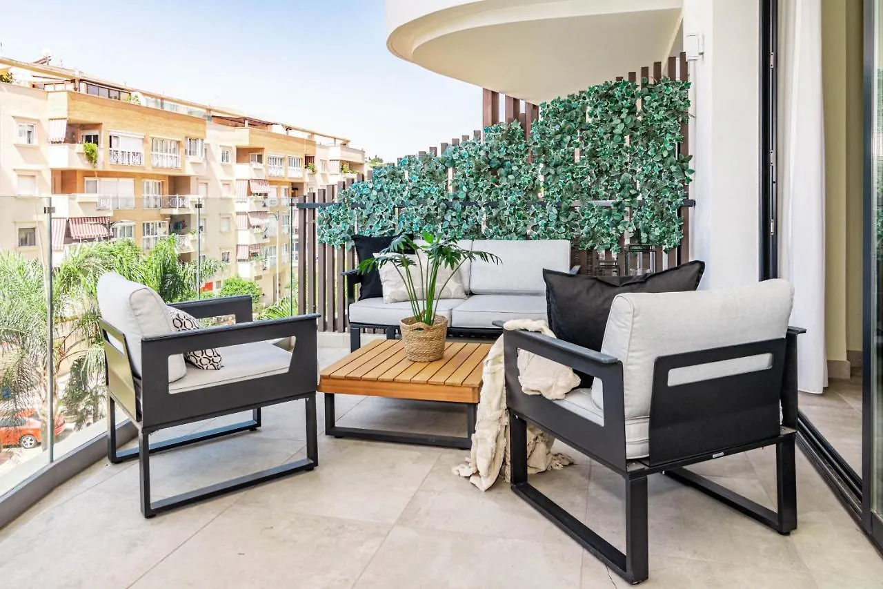Inf33K- Stunning City Apartment Close To Beaches Εστεπόνα Ισπανία