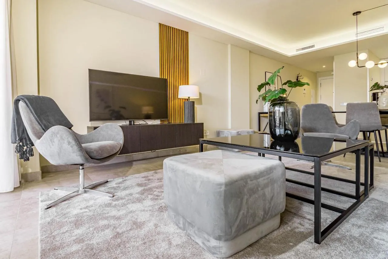 Inf33K- Stunning City Apartment Close To Beaches Εστεπόνα Ισπανία