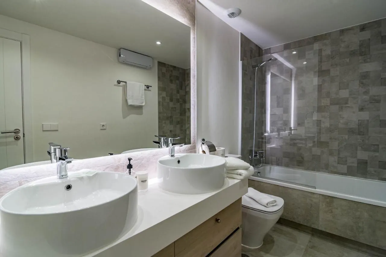Inf33K- Stunning City Apartment Close To Beaches Εστεπόνα